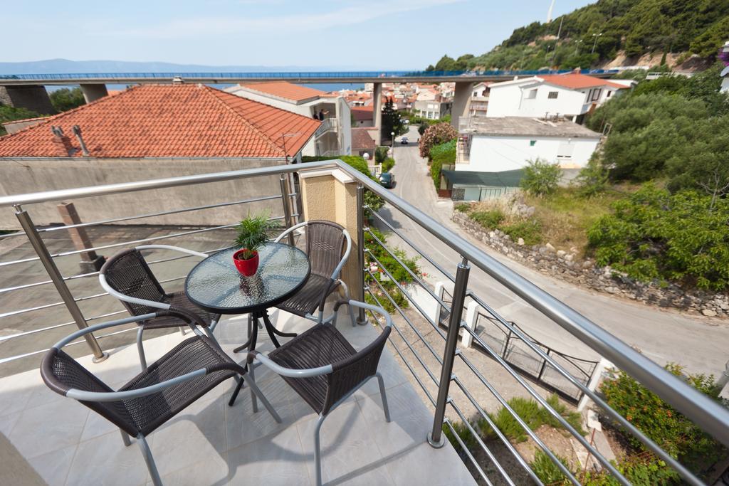 Apartments Alma Podgora Exteriér fotografie